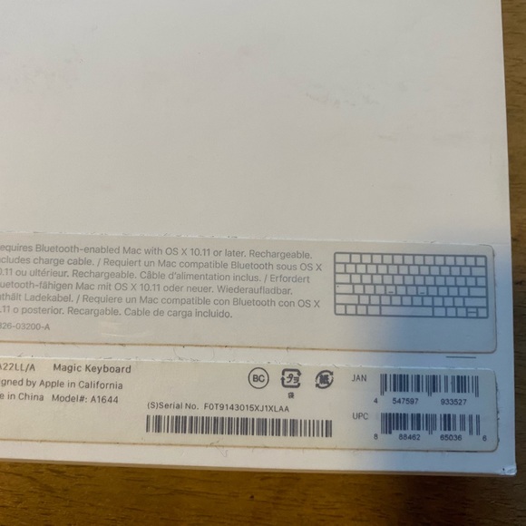 Apple Magic Keyboard 2 - LIKE NEW - Picture 3 of 7